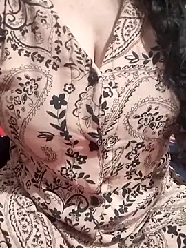 hottyrose69 online show from March 18, 3:59 pm