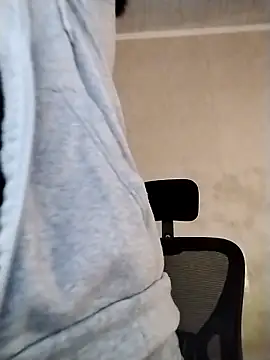 Carameloswing1 online show from December 16, 1:49 pm