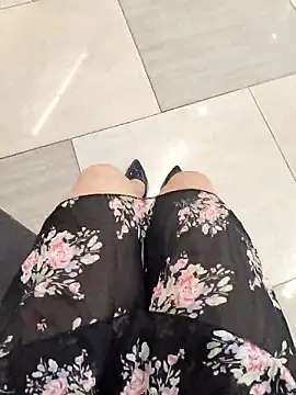 Miky Lyn online show from January 13, 7:57 am