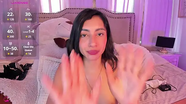 lya  brown online show from May 11, 4:04 pm