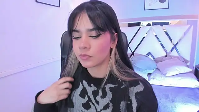 Bell marinny online show from February 11, 2:49 am