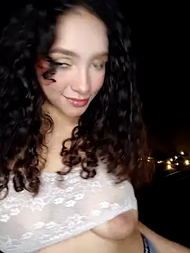 curlie dream online show from December 20, 5:25 am