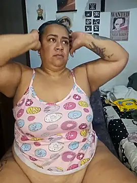 Snapshot of vicky-duarte chatting on February 23, 7:06 am vicky-duarte online show from February 23, 7:06 am