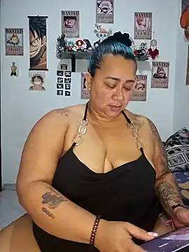 Snapshot of vicky-duarte chatting on April 7, 6:58 am vicky-duarte online show from April 7, 6:58 am