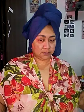 Snapshot of vicky-duarte chatting on May 10, 9:20 pm vicky-duarte online show from May 10, 9:20 pm