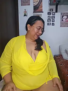Snapshot of vicky-duarte chatting on May 16, 2:19 am vicky-duarte online show from May 16, 2:19 am
