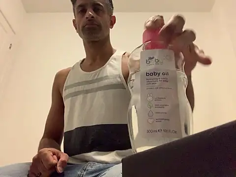 RandyRik online show from December 2, 8:37 pm