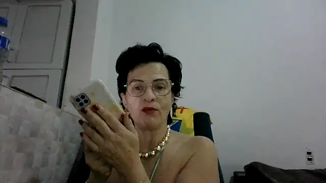 Luna-Hot0802 online show from June 24, 12:37 pm