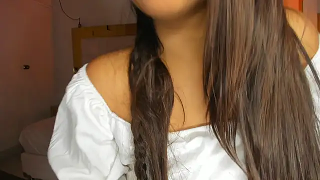 Zoei Moon online show from May 15, 6:59 pm