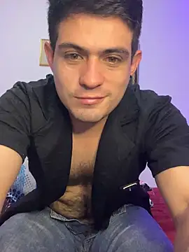 williamsmiiths16 online show from December 4, 12:14 pm