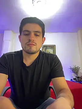 williamsmiiths16 online show from February 7, 3:10 am