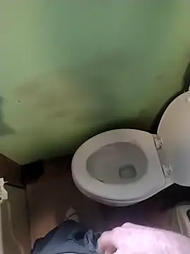 bigjohnson2914 online show from February 23, 7:44 pm