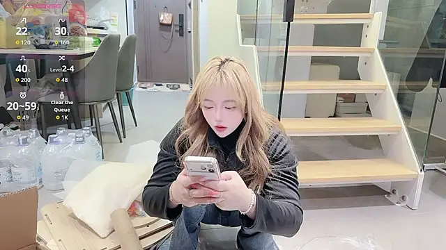 Snapshot of Star-XinX chatting on March 6, 1:40 pm Star-XinX online show from March 6, 1:40 pm