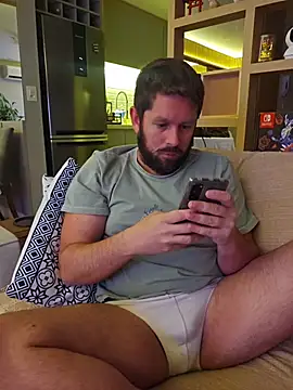 Snapshot of RipMyUnderwear chatting on June 24, 9:03 pm RipMyUnderwear online show from June 24, 9:03 pm