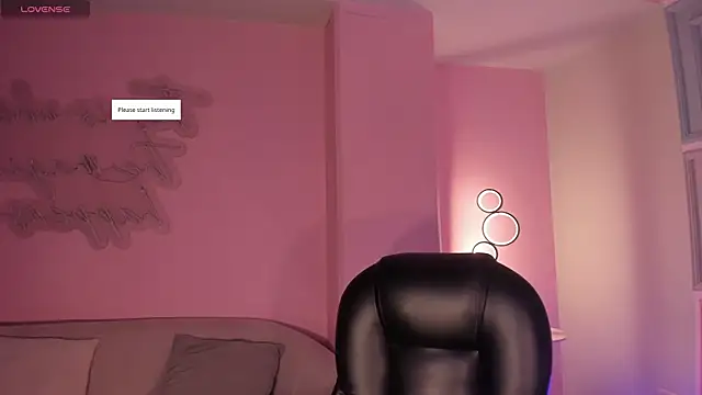 MadisonKane online show from May 18, 11:16 am