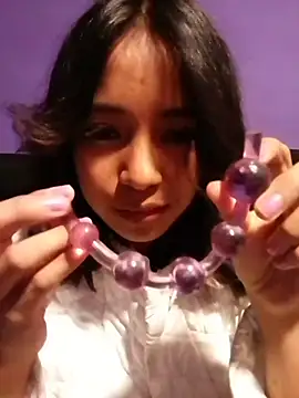 Snapshot of Honey_bun06 chatting on April 1, 2:12 am Honey bun06 online show from April 1, 2:12 am