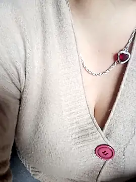 sary-hot2x online show from April 2, 3:04 am