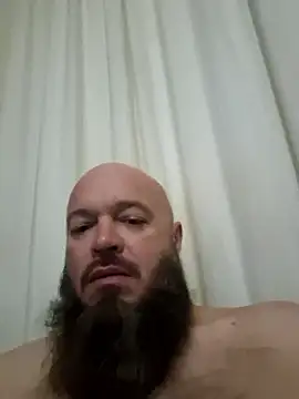 Snapshot of jakelang11 chatting on January 11, 8:03 pm jakelang11 online show from January 11, 8:03 pm