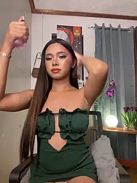 Snapshot of voganmarie chatting on April 10, 12:54 pm voganmarie online show from April 10, 12:54 pm