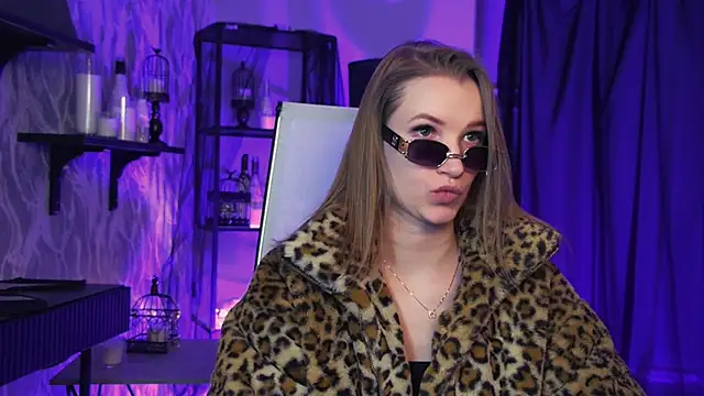 Megan Rodgers online show from February 22, 5:44 pm