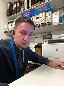 dirtyanal23 online show from December 16, 5:51 pm