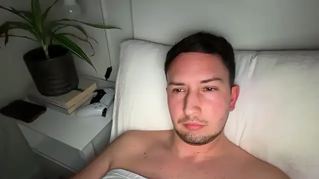 dirtyanal23 online show from February 18, 1:23 am