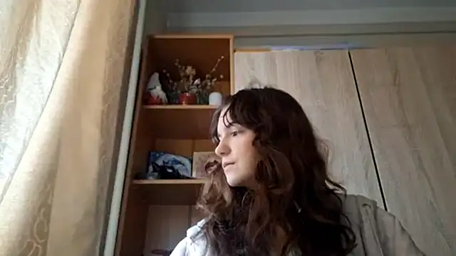 KellyKelik online show from January 13, 8:08 am