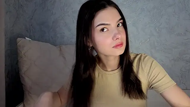 Laura Sunday online show from April 11, 8:51 am