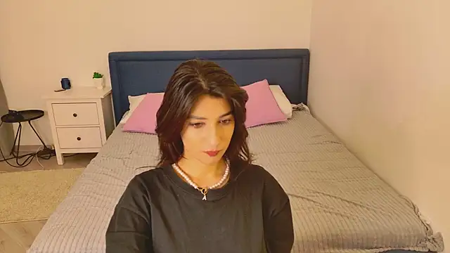 Snapshot of Babe_Live chatting on January 10, 3:47 pm Babe Live online show from January 10, 3:47 pm