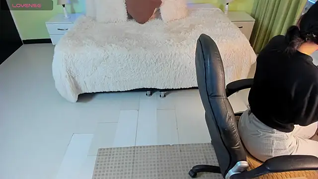 Celeste Rous   online show from March 10, 12:21 pm