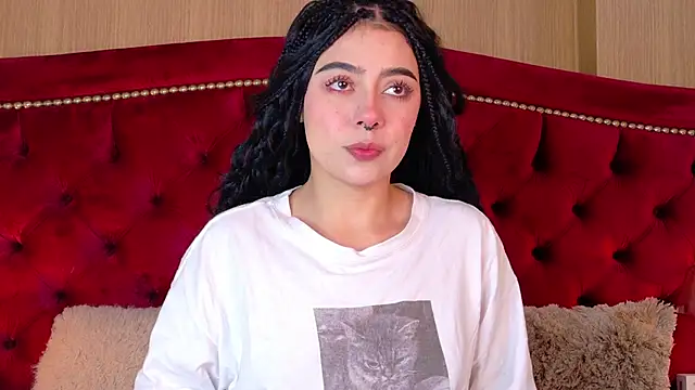 TaniaRedd  online show from December 15, 1:37 pm