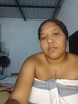 VaneandRossy online show from August 4, 4:31 pm