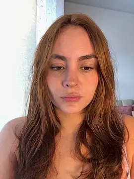 Snapshot of miaferrer777 chatting on December 5, 5:09 pm miaferrer777 online show from December 5, 5:09 pm