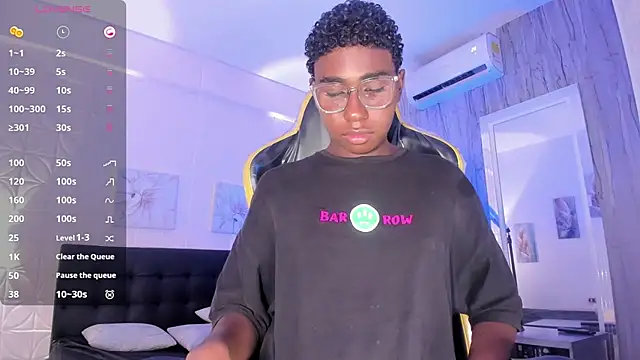 Snapshot of teylor_lovee chatting on March 12, 8:26 pm teylor lovee online show from March 12, 8:26 pm