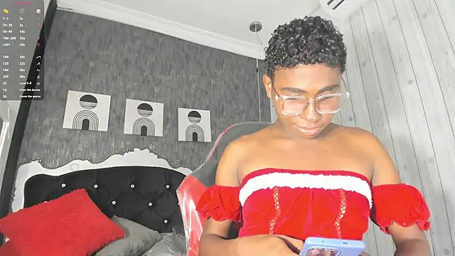 Snapshot of teylor_lovee chatting on March 28, 9:03 pm teylor lovee online show from March 28, 9:03 pm