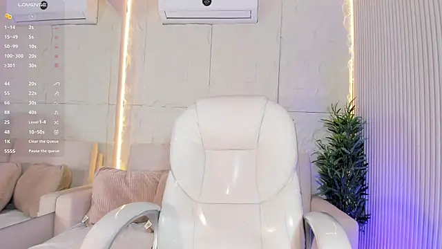 MarelynSummer online show from March 13, 2:45 pm