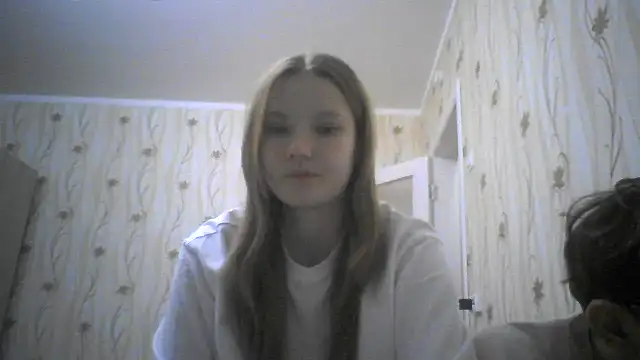 Snapshot of EvgeniyXAnna chatting on January 31, 9:35 pm EvgeniyXAnna online show from January 31, 9:35 pm