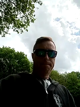 jefflatex45 online show from May 7, 11:26 am