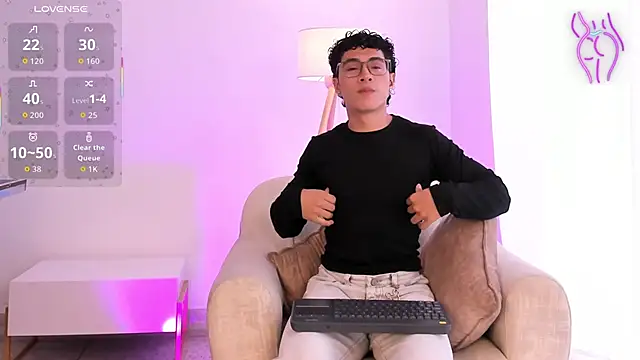 LittleMya  online show from February 4, 8:14 pm