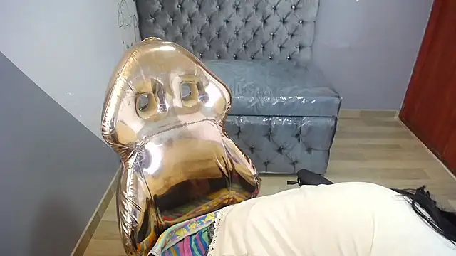 eva smit t online show from February 7, 2:26 am