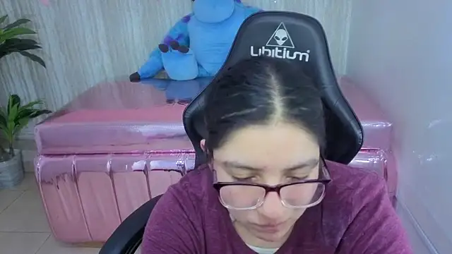 eva smit t online show from March 20, 2:27 am