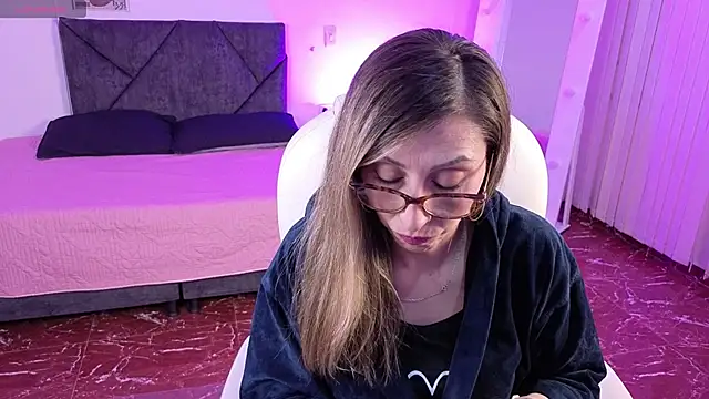 Scarlett 079 online show from May 11, 11:49 am