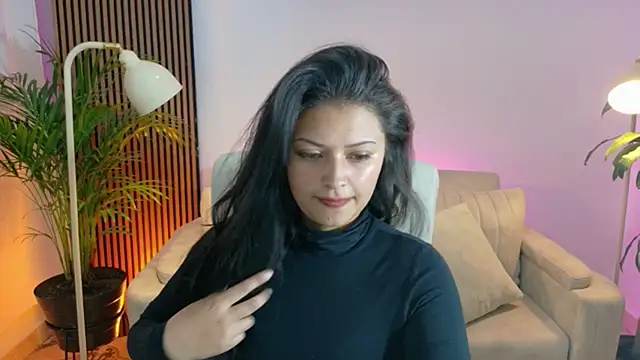 victoria   moon online show from May 6, 1:38 pm