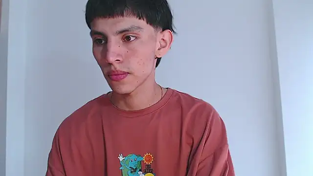 andrew courtzz online show from December 22, 8:50 pm