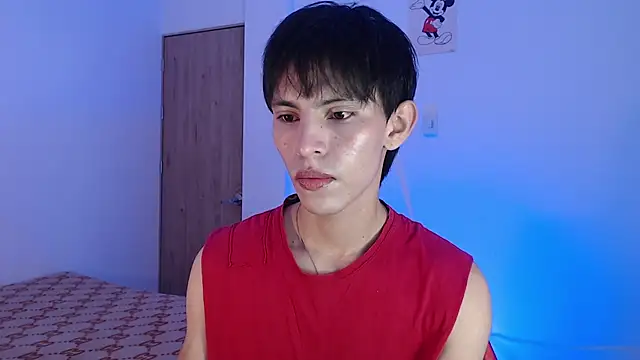Snapshot of andrew_courtzz chatting on May 9, 5:40 pm andrew courtzz online show from May 9, 5:40 pm