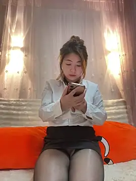 bibi347127 online show from May 13, 12:19 am