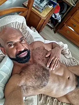 baddblake43 online show from May 17, 2:57 pm