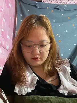 Snapshot of Samsam-006 chatting on January 16, 3:10 am Samsam-006 online show from January 16, 3:10 am