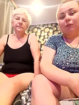 Snapshot of Ray_Thea chatting on January 18, 7:17 pm Ray Thea online show from January 18, 7:17 pm