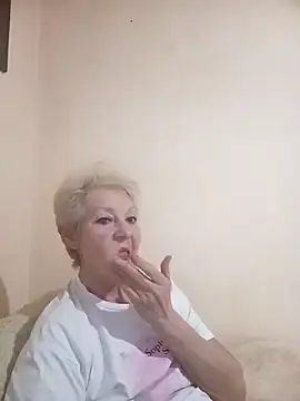 Calypso-Loove online show from May 5, 4:48 pm